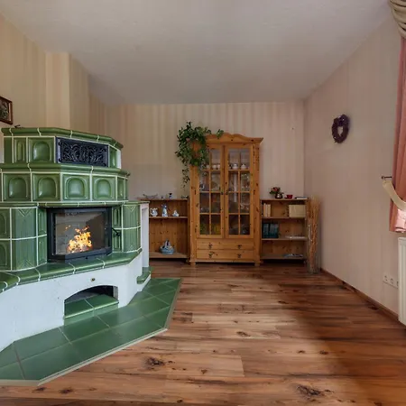Holiday home Zur Schmiede Goehren-Lebbin