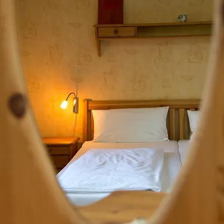 祖施米德费里恩豪斯酒店 度假居 高恩莱宾